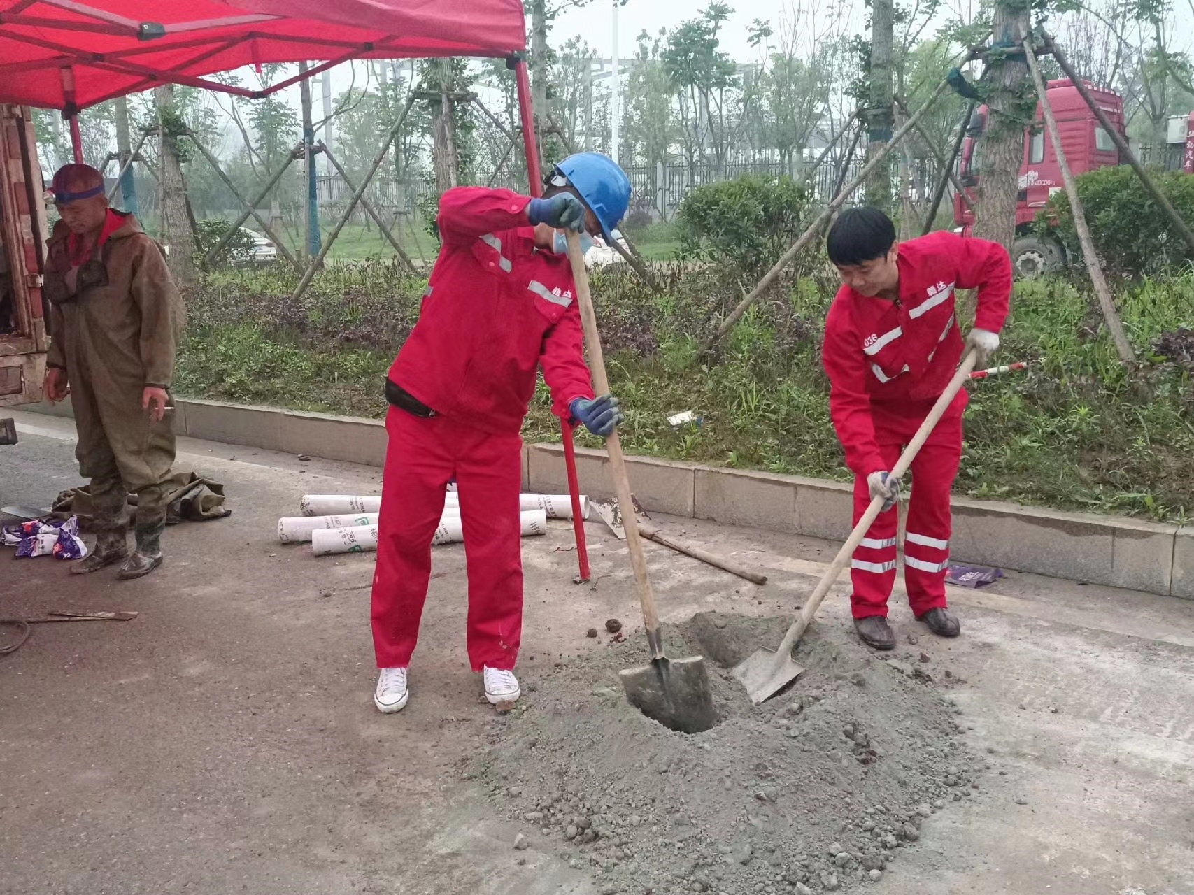 天桥管道疏通哪家好】及时进行市政管道清淤