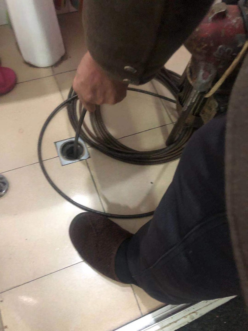 天桥管道疏通，疏通下水道