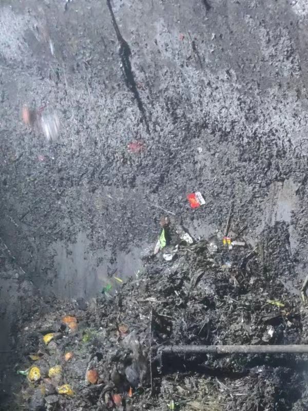 天桥污水池清理